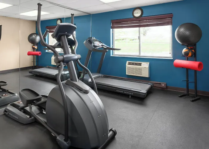 Days By Wyndham I-90 Walking Distance To Casino Hotel