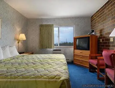 Days By Wyndham I-90 Walking Distance To Casino *